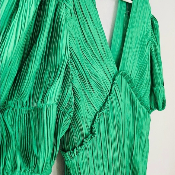 Anthropologie Green Wrap Tie Front Puff Sleeve Midi Dress - Picture 4 of 10